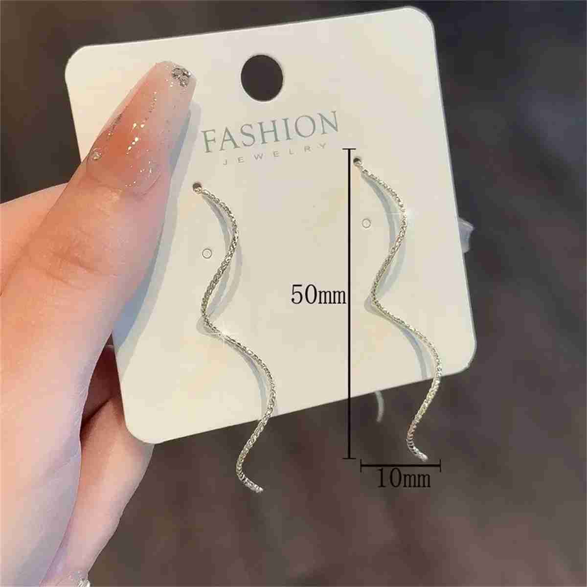 Fashion Minimalist Highlight Luxury 18k Gold Plated Geometric Bangles Tarnish Free Glossy Stainless Steel Bangle For Women Gifts